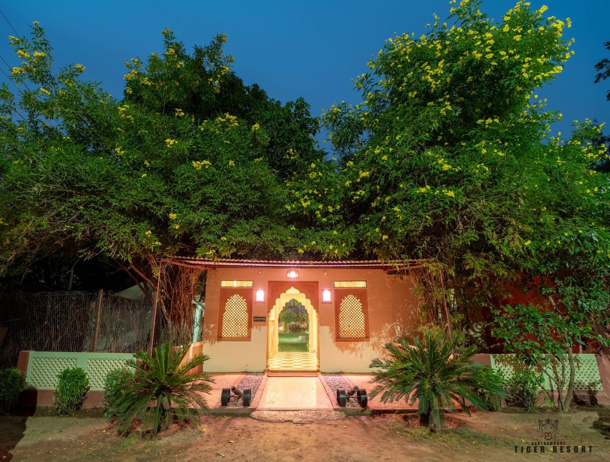 Ranthambore Tiger Resort Sawai Madhopur Exterior foto